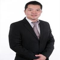 The profile picture for Dr Law Wei Seng